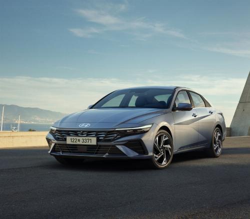 더뉴 아반떼 23~24년형CN7 PE차량 2026-04-03일 24시간 할인가 84100원